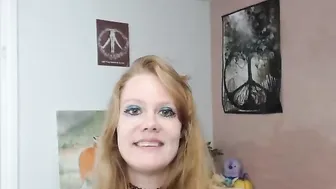 sexyredfox89 Cute curvy handjob pussy