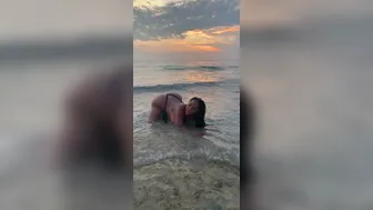 Kiara Mia onlyfans Busty beauty posing in stockings