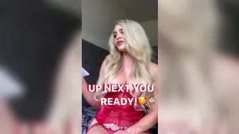 courtneytailor onlyfans Slender chick caresses shaved cunt