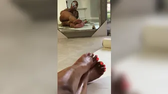 coldastati onlyfans Housewalker reveals her delicious body