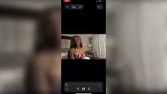 IndiaVvs onlyfans Playful woman caresses shaved pussy