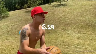 COLOMBIAN PUSSY aka Ruby More aka rubymore onlyfans Sexy chick fingering pussy