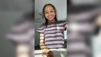 Cecilia Lion aka officialcclionx onlyfans Busty babe posing nude