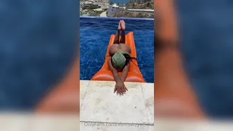 Alexis Skyy aka alexisskyyofficial onlyfans 1_03_2022 Newest camrecords 2022