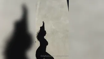 Ashley Tervort onlyfans Beautiful woman caresses natural breasts