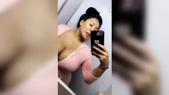Kiara chaturbate  sucks rubber penis
