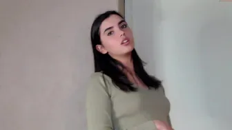 nika_la chaturbate The insistent bitch licks a rubber penis