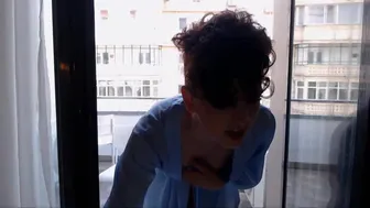 missalexthorn chaturbate Passionate mare masturbates and bathes in the bath