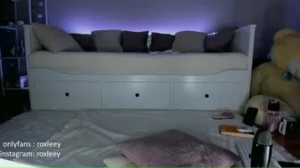 roxy_blue_eyed_ chaturbate 44630