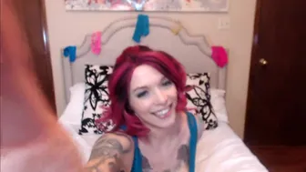 annabellpeaksxx chaturbate Girl in stockings shows juicy ass