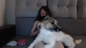 momsroom chaturbate Charming female fingering anus girlfriend