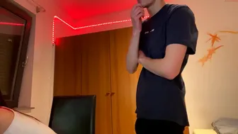 ciaosonoale chaturbate Gorgeous lady pulls her pussy with her hand