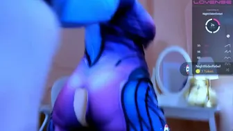 arikajoy chaturbate Seductive and hot beauty pulls vagina