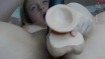 teeencute chaturbate Desired nurse sucks penis