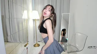 y_u_m_i_k_a chaturbate Cute blonde in free chat