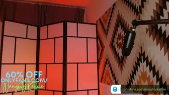 naughtykathie chaturbate Sexy pyshechka exhausting the cap with masturbation