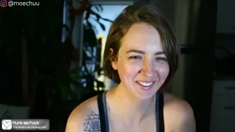 maeveminx chaturbate Slender chick striptease dances