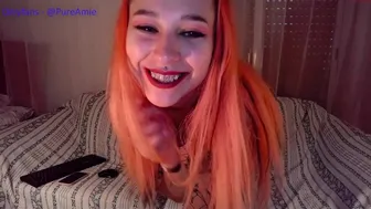 i_origins chaturbate Cute chick jerking her pussy with a phallus