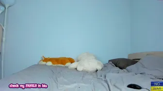 dianna_wood chaturbate Graceful devil with her palm rubs her vagina