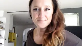 mslaratoff Cute confused undresses and squeezes boobs