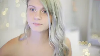 aliceelizabeth Crazy bitch demonstrates underwear