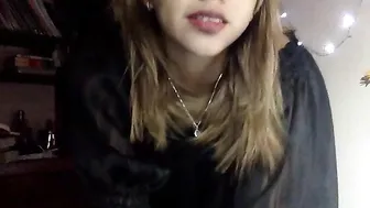 sexyaliceskay Titted baba with tattoo nadrachivaet vagina