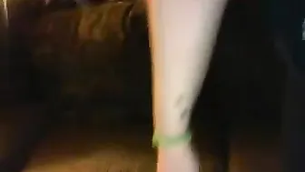 robinkim13 Hot shlendra caresses big tits