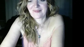 braingirl Luxury chick chatting in free chat