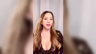 Dr. Dot aka drdot onlyfans  fucks her holes