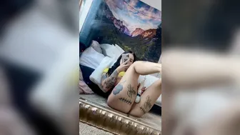 Stella Brooks aka stellabrooks Stella Raee aka stellaxxxraee onlyfans  fucks her ass