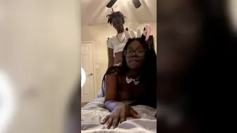 The Vicky Hyuga aka icky vicky aka vickyhyuga onlyfans  golden rain in a beer glass