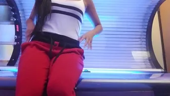 Embersnow onlyfans Big breasted beauty moaning from dildo in cap