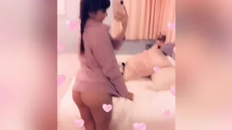 Riley Reid aka rileyreidx3 onlyfans Elegant chika massages juicy vagina