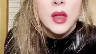 Dr. Dot aka drdot onlyfans Sexy chicks take a bath