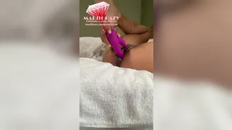 Real Brazy aka realbrazy aka marilovee onlyfans Lustful bitch gently masturbates cunt