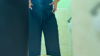 nty_naomi aka ms.naughtynaomi onlyfans Cute young lady puts on big tits