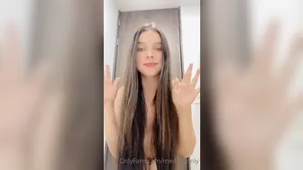 Carl aka MedusaOnly onlyfans  loves jerking off and catches the buzz from the process