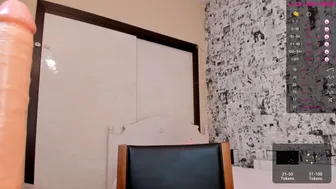 sophiaa_16 chaturbate Busty lady masturbates shaved pussy