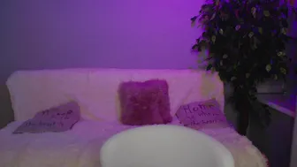 kittycat_meoow chaturbate  cutie rubs nipples