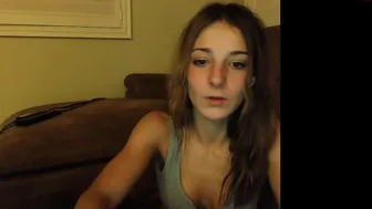 sbaby_ chaturbate Young slut fucks phallus cunt