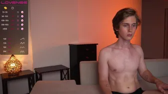 purple_cats chaturbate  dancing at the pole