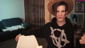 tiffany__keyss chaturbate Cute bitch fucks pussy with phallus