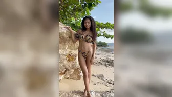 manirat_42 onlyfans Charming teasing cap