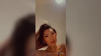 babygirlgin onlyfans  pulls pussy to orgasm