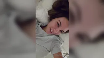 Sunny Ray aka sunnyrayxo onlyfans Wonderful bitch jerking on webcam