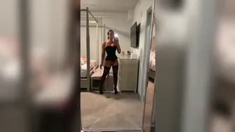 Authentic Bella aka authenticbella onlyfans 27 March 2022 Latest May camrecords