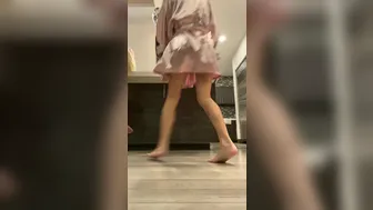 Vinaskyy onlyfans  cute girl shows the body