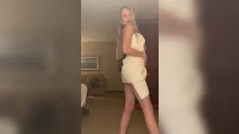 Lily Larimar onlyfans 28-02-2022 performance webcam masturbation