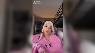 Sofia Gomez aka realsofiagomez onlyfans Lonely bitch delivers visual delight