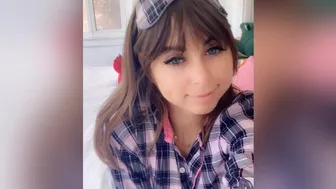 rileyreidx3 onlyfans The young coquette is willingly exposed and sexually moving in front of the camera-